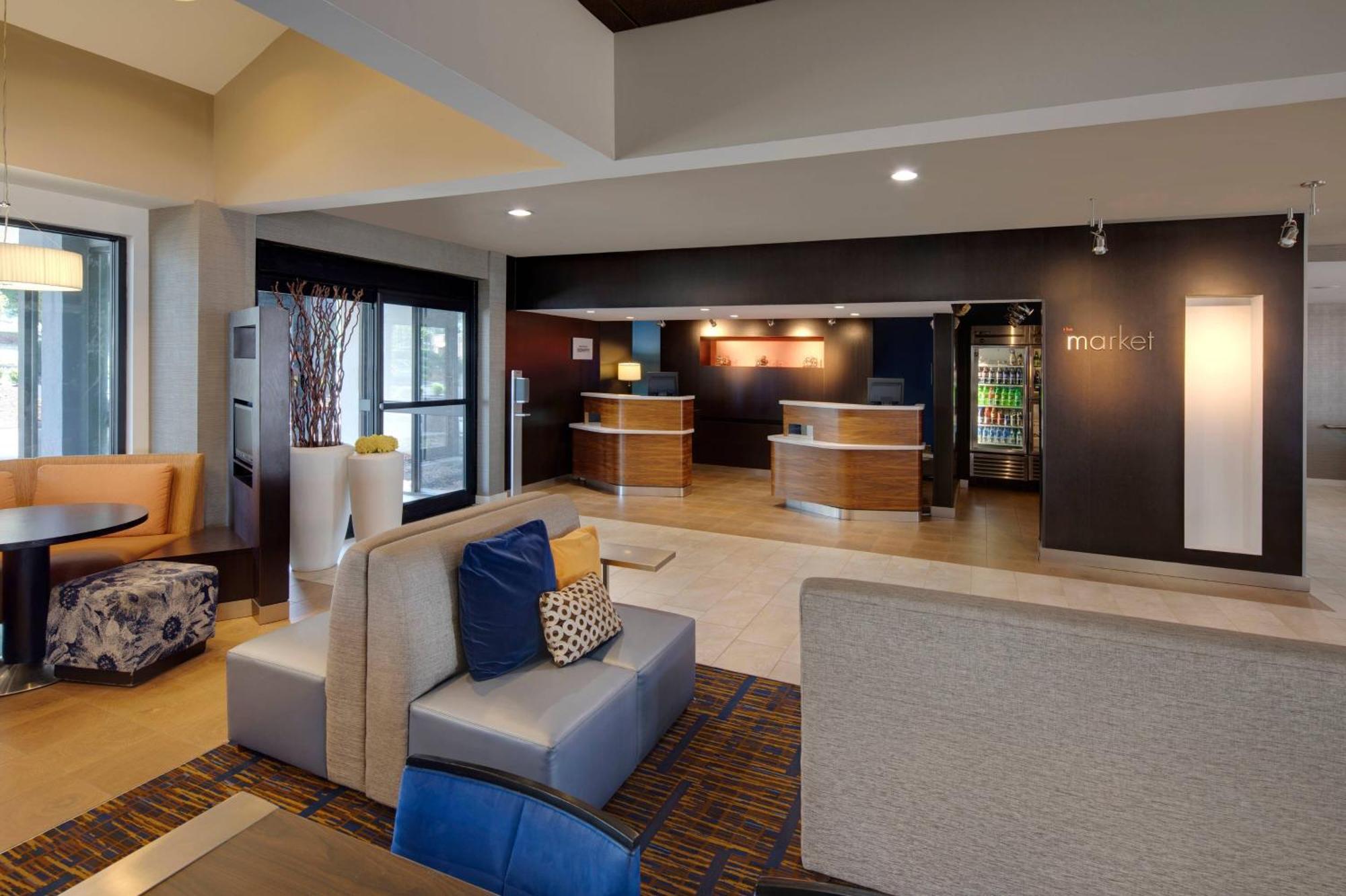 Courtyard Atlanta Norcross/Peachtree Corners Hotell Exteriör bild